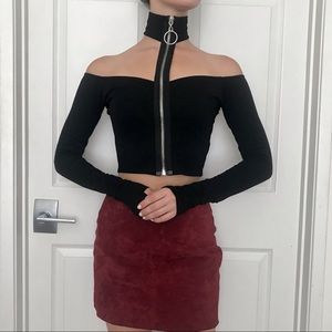 Long-Sleeve Cutout Crop top with Choker
